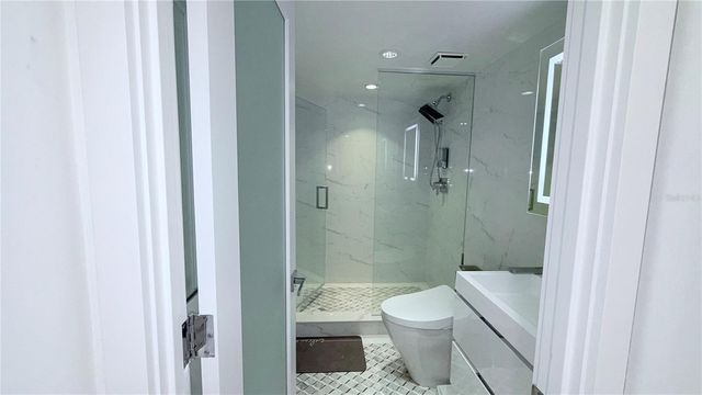 3301 BAYSHORE BOULEVARD 905C, Tampa, FL 33629