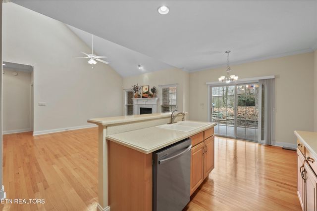 461 Glen Abbey Blvd, Knoxville, TN 37934