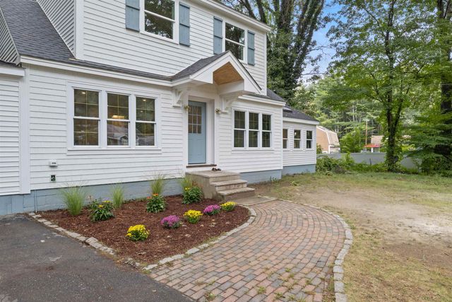 38 Mill Road, North Hampton, NH 03862