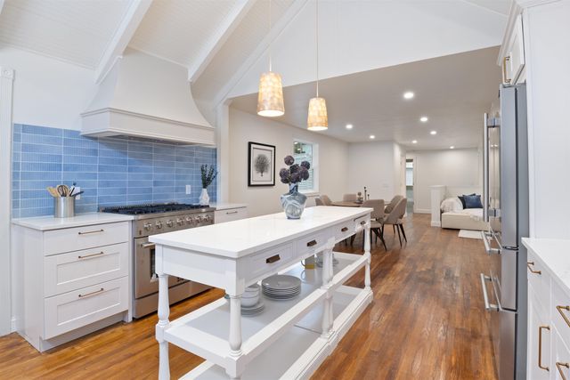 38 Mill Road, North Hampton, NH 03862
