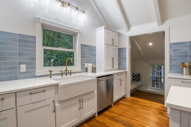 38 Mill Road, North Hampton, NH 03862
