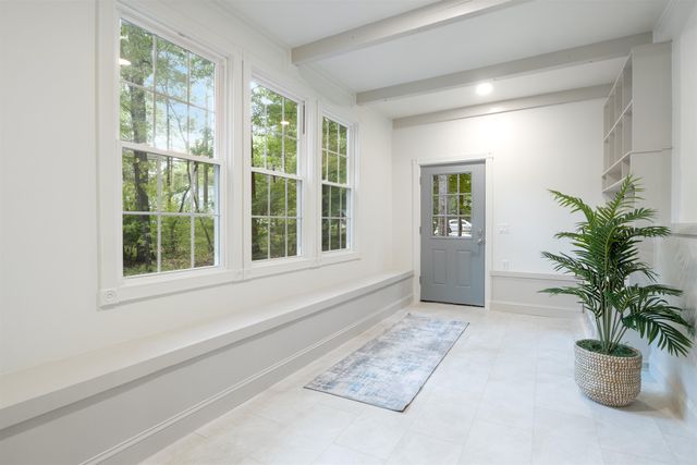38 Mill Road, North Hampton, NH 03862