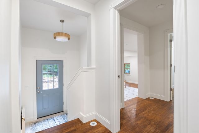 38 Mill Road, North Hampton, NH 03862