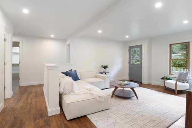 38 Mill Road, North Hampton, NH 03862