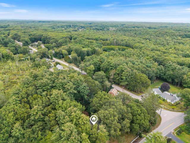 38 Mill Road, North Hampton, NH 03862