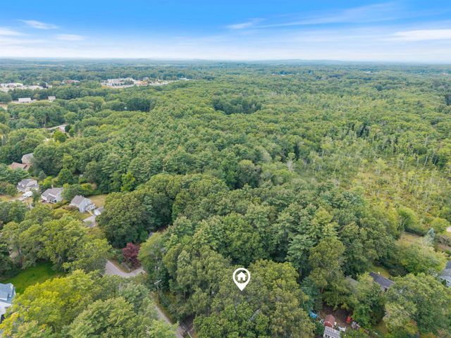 38 Mill Road, North Hampton, NH 03862