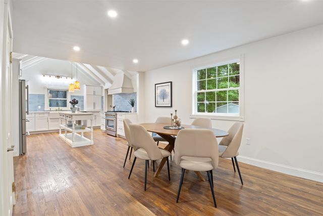 38 Mill Road, North Hampton, NH 03862