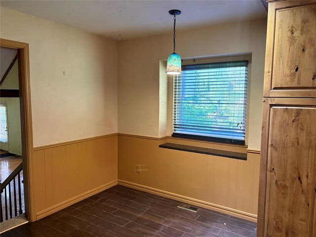 133 S Brentwood Drive, Oklahoma City, OK 73139