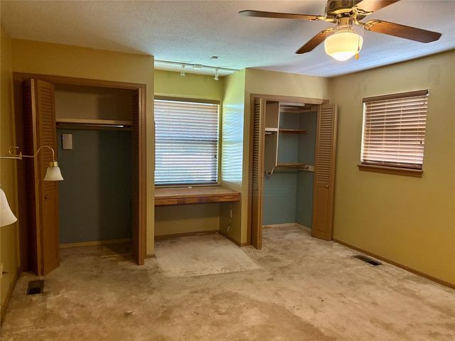 133 S Brentwood Drive, Oklahoma City, OK 73139