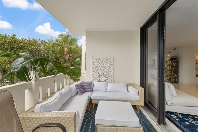 1121 Crandon Blvd E201, Key Biscayne, FL 33149