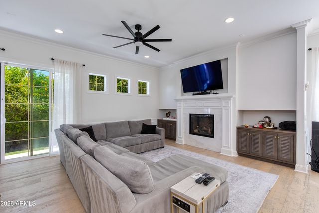 4019 E DEVONSHIRE Avenue, Phoenix, AZ 85018