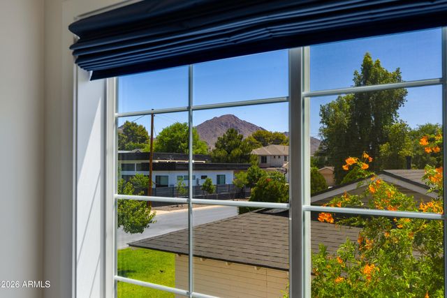 4019 E DEVONSHIRE Avenue, Phoenix, AZ 85018