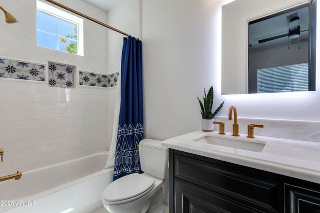 4019 E DEVONSHIRE Avenue, Phoenix, AZ 85018