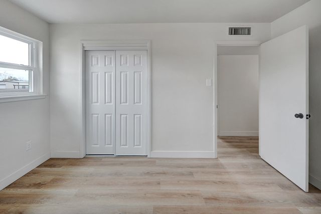 2724 Cambridge St, Odessa, TX 79761