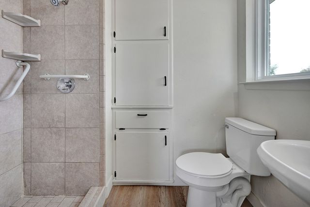 2724 Cambridge St, Odessa, TX 79761