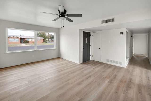 2724 Cambridge St, Odessa, TX 79761