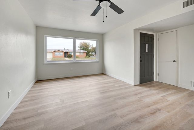 2724 Cambridge St, Odessa, TX 79761