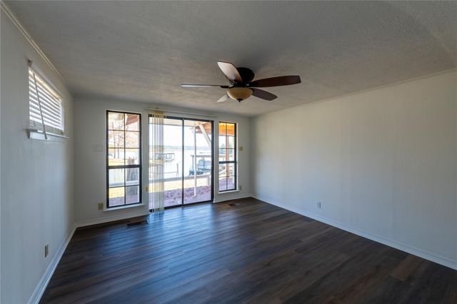 119 Elm Drive, Onalaska, TX 77360