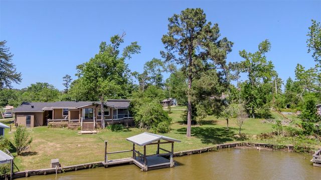 119 Elm Drive, Onalaska, TX 77360