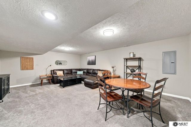 4071 W Gary Gateley Street, Lincoln, NE 68524