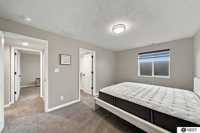 4071 W Gary Gateley Street, Lincoln, NE 68524