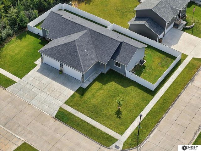 4071 W Gary Gateley Street, Lincoln, NE 68524