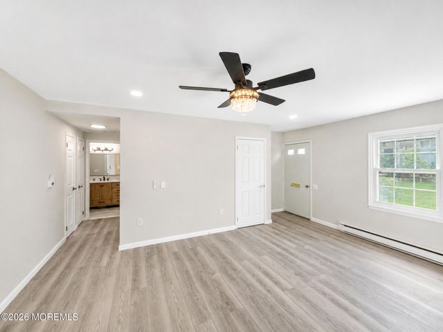 140A Plymouth Lane, Monroe, NJ 08831