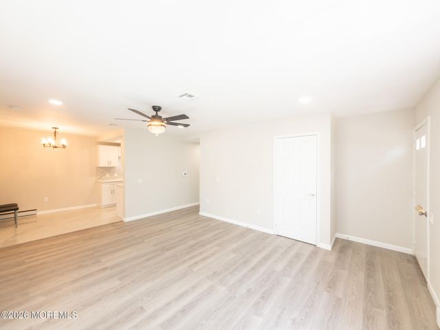140A Plymouth Lane, Monroe, NJ 08831
