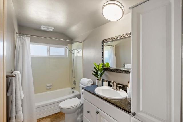 22700 Picador Drive, Salinas, CA 93908