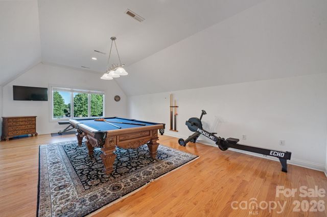 2477 Peninsula Shores Court, Denver, NC 28037
