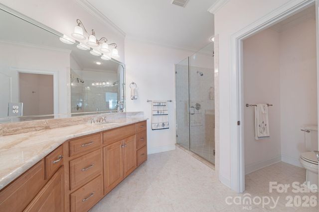 2477 Peninsula Shores Court, Denver, NC 28037