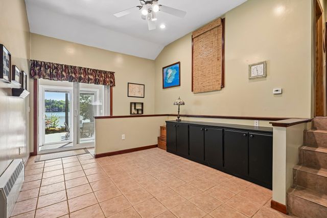 76 Holts Point Road, Sandown, NH 03873