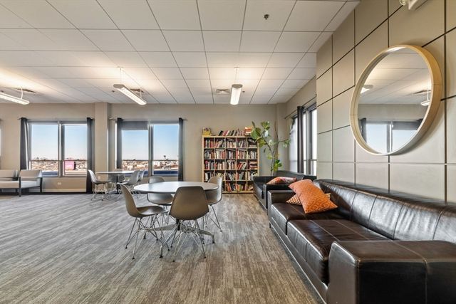 156 Porter Street 424, Boston, MA 02128