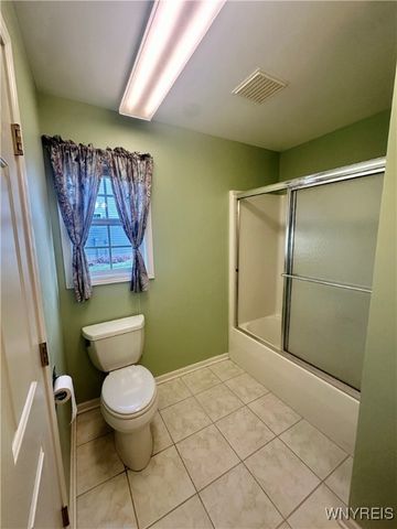 3851 Stone Ridge Road, Wheatfield, NY 14120