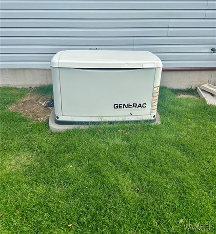 3851 Stone Ridge Road, Wheatfield, NY 14120