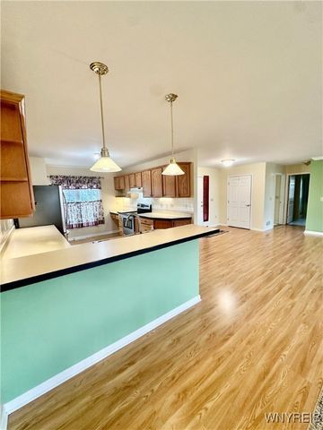 3851 Stone Ridge Road, Wheatfield, NY 14120