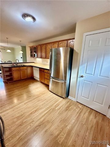 3851 Stone Ridge Road, Wheatfield, NY 14120