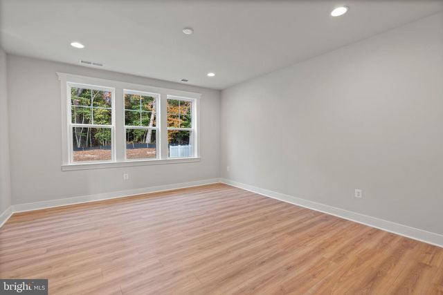 1556 LAKE TAHOE DR, Trappe, MD 21673