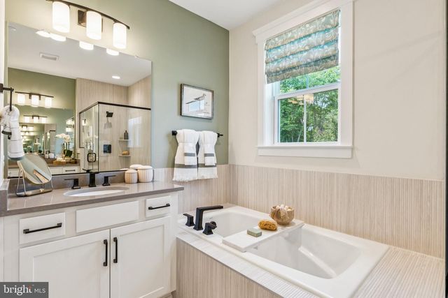 1556 LAKE TAHOE DR, Trappe, MD 21673