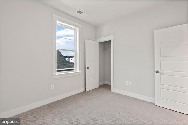 1556 LAKE TAHOE DR, Trappe, MD 21673