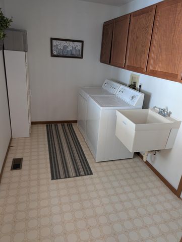 1139 Bradford Drive 1139 Bradford Drive, Springfield, OH 45503