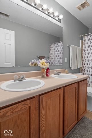 4804 Spring Flower Court, Indianapolis, IN 46237