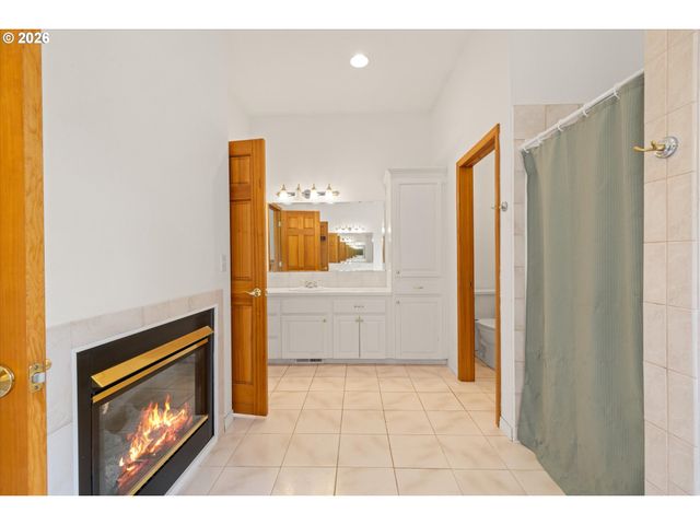 802 Nw 297TH Cir, Ridgefield, WA 98642