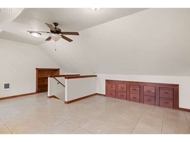 802 Nw 297TH Cir, Ridgefield, WA 98642