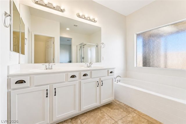 4780 Lorenzo Way, Pahrump, NV 89061