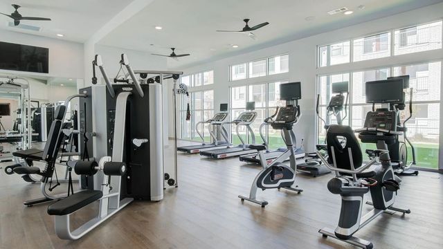 3400 Firewheel Parkway 09-303, Garland, TX 75040