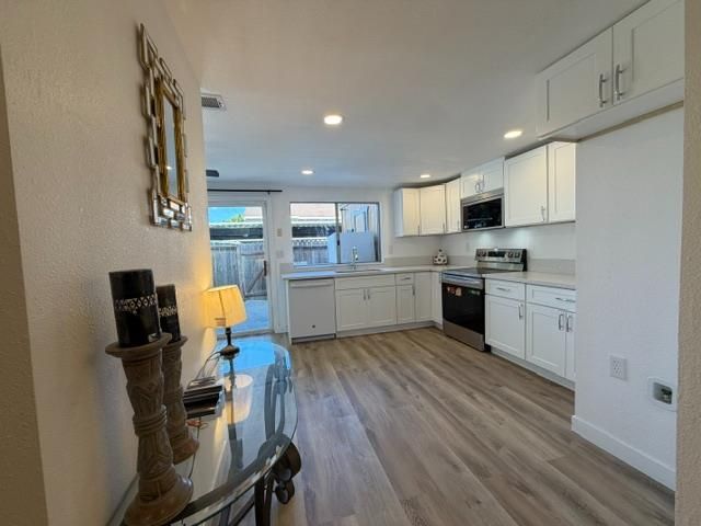 4183 Brookfield Dr, Sacramento, CA 95823