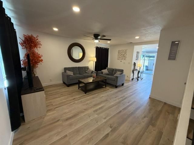 4183 Brookfield Dr, Sacramento, CA 95823