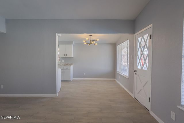 8747 PLAINS Drive, El Paso, TX 79907