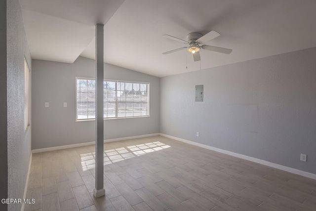 8747 PLAINS Drive, El Paso, TX 79907